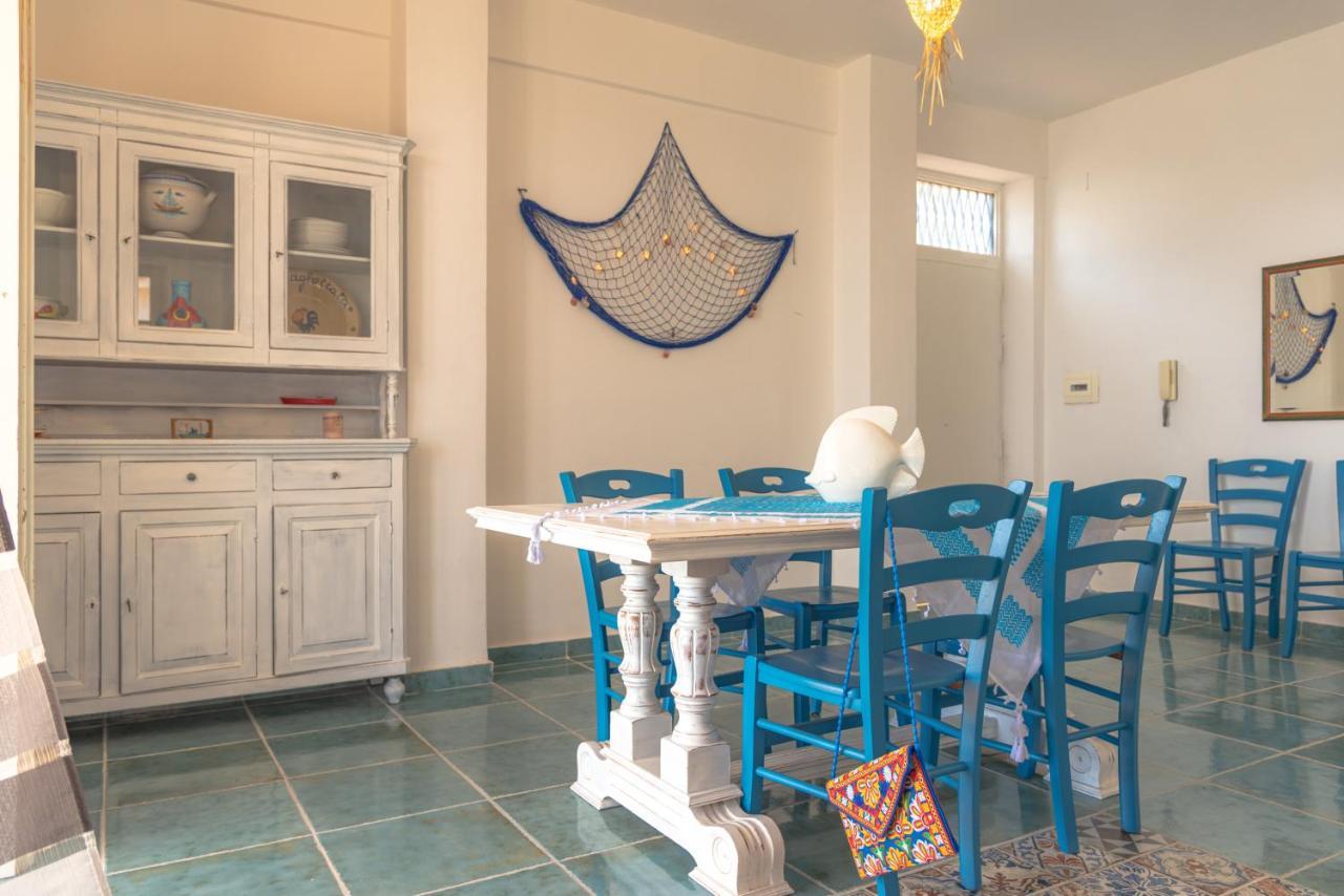 Dimore Di Mare - Beachfront Apartments Santa Flavia Extérieur photo