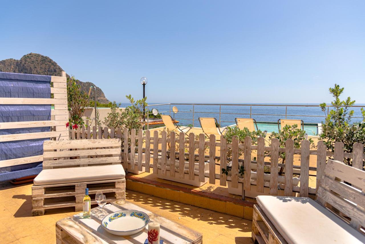Dimore Di Mare - Beachfront Apartments Santa Flavia Extérieur photo