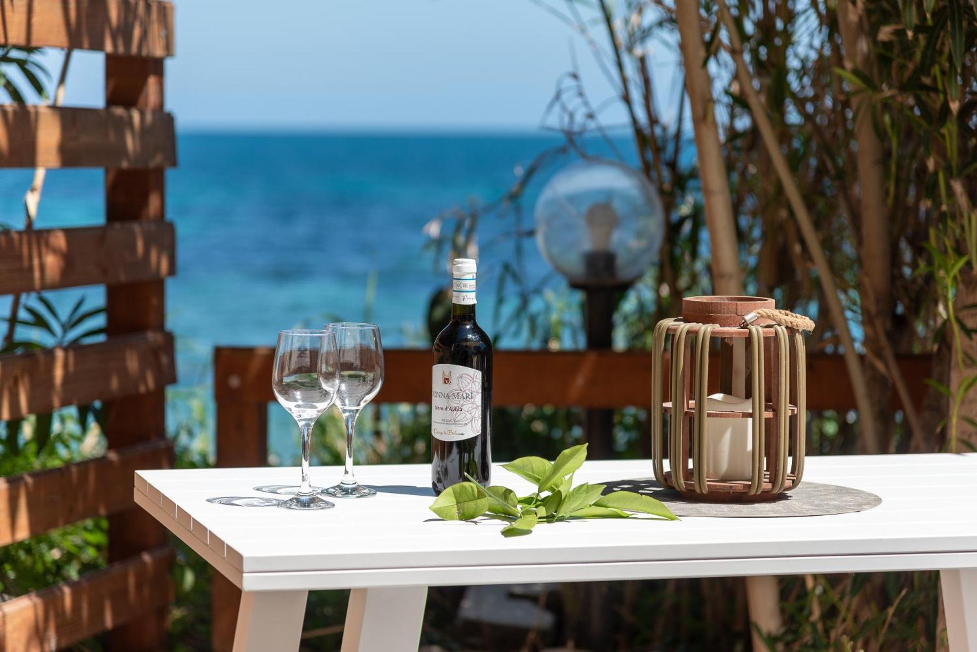 Dimore Di Mare - Beachfront Apartments Santa Flavia Extérieur photo