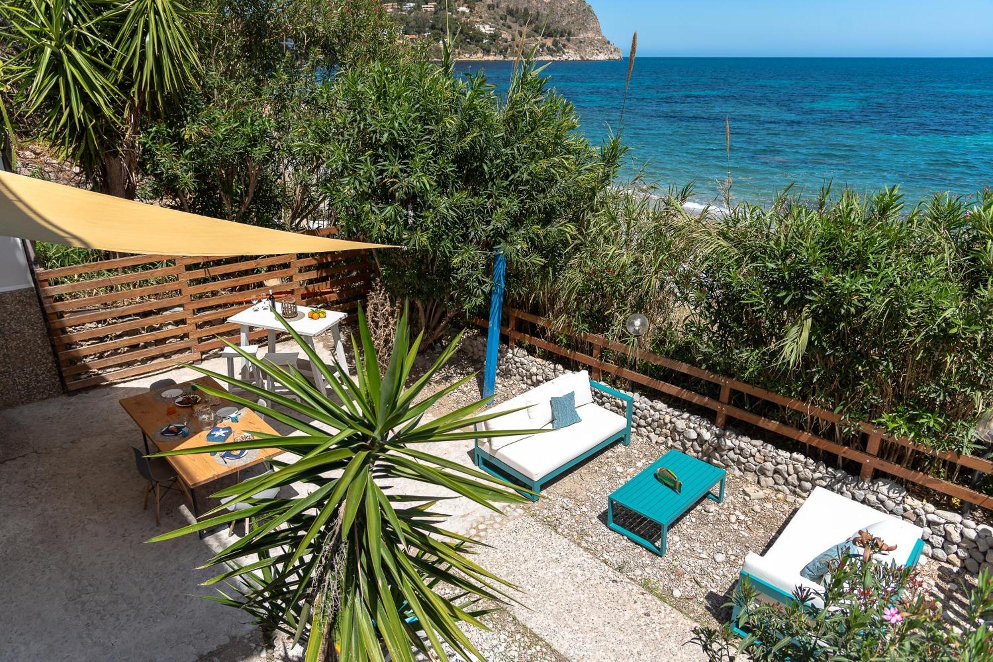 Dimore Di Mare - Beachfront Apartments Santa Flavia Extérieur photo